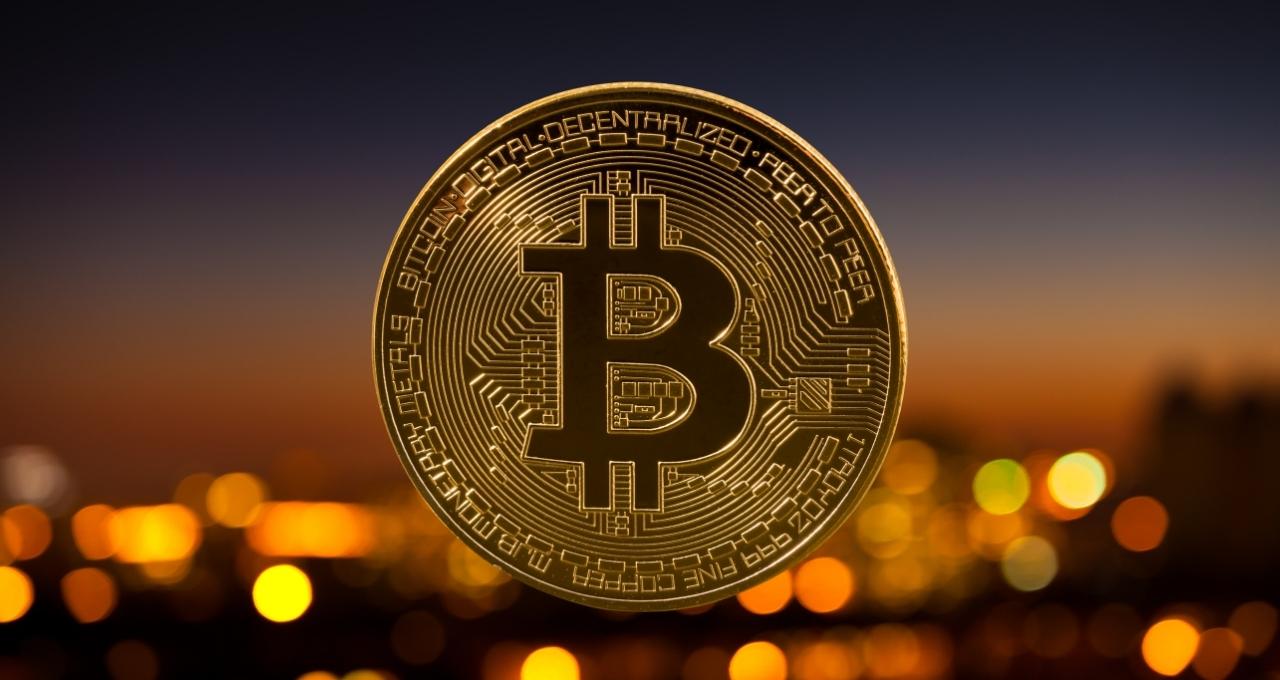 
                        战争担忧，比特币上涨：该策略为国库注入 10 亿美元
                    
