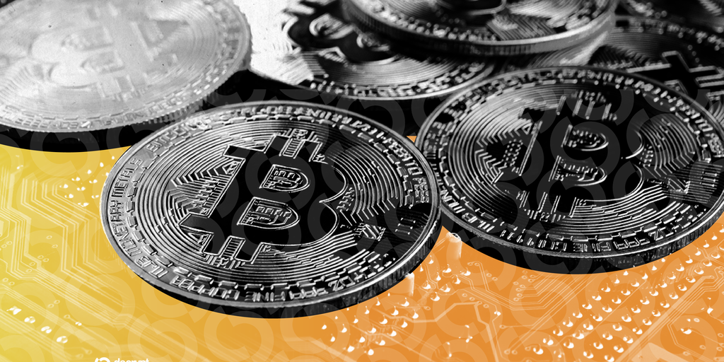 
                        随着比特币价格下跌，该策略缩减了比特币购买量
                    