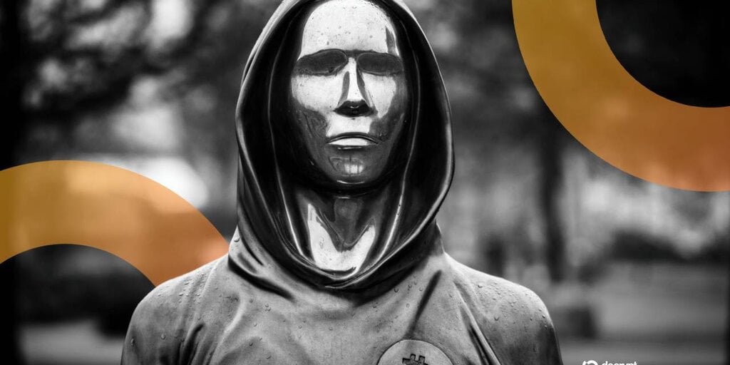比特币创始人中本聪如今比比尔&middot;盖茨更富有，并且逼近巴菲特