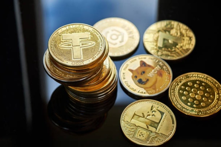 随着比特币主导地位重现2025年7月的格局，山寨币有望上涨——详情