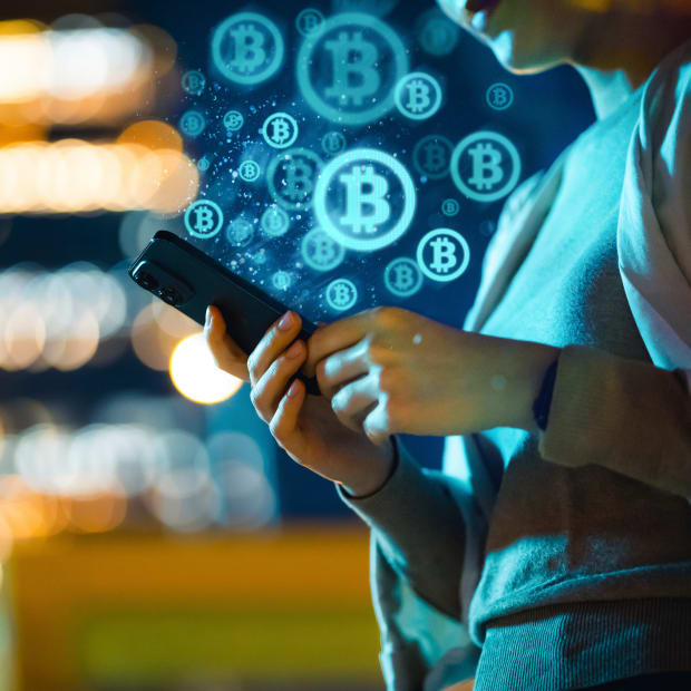 亿万富翁们并非在抛售比特币，而是在为量子威胁进行“清理”。