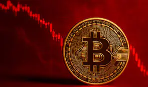 比特币暴跌至 88,000 美元，5.6 亿美元的加密货币清算震动市场。