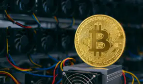 比特币最近的暴跌引发了一个问题：谁对下一轮牛市的预测是正确的？