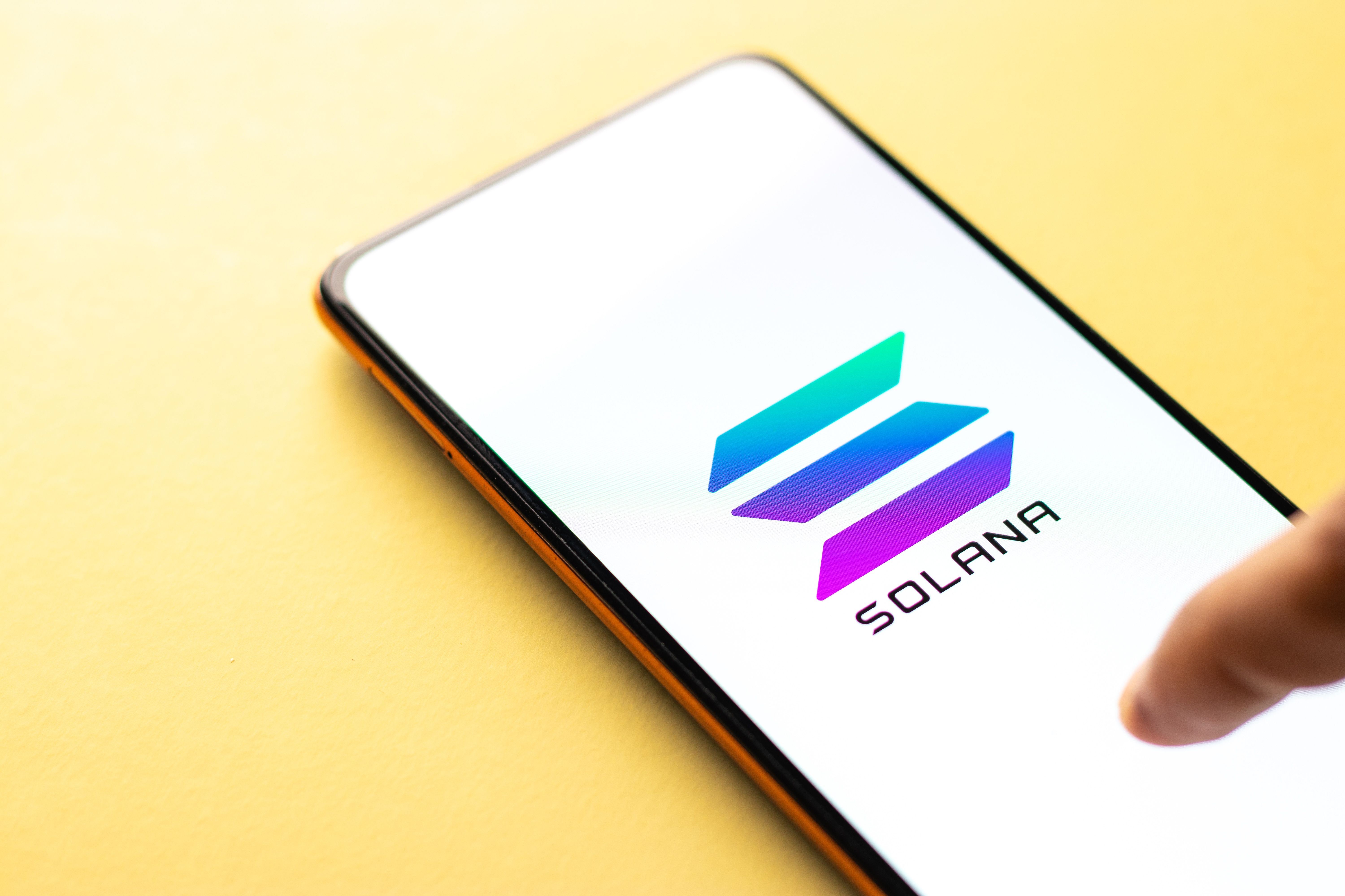 Franklin 将 XRP、SOL 和 DOGE 添加到其 ETF 中，Solana 目标价为 500 美元