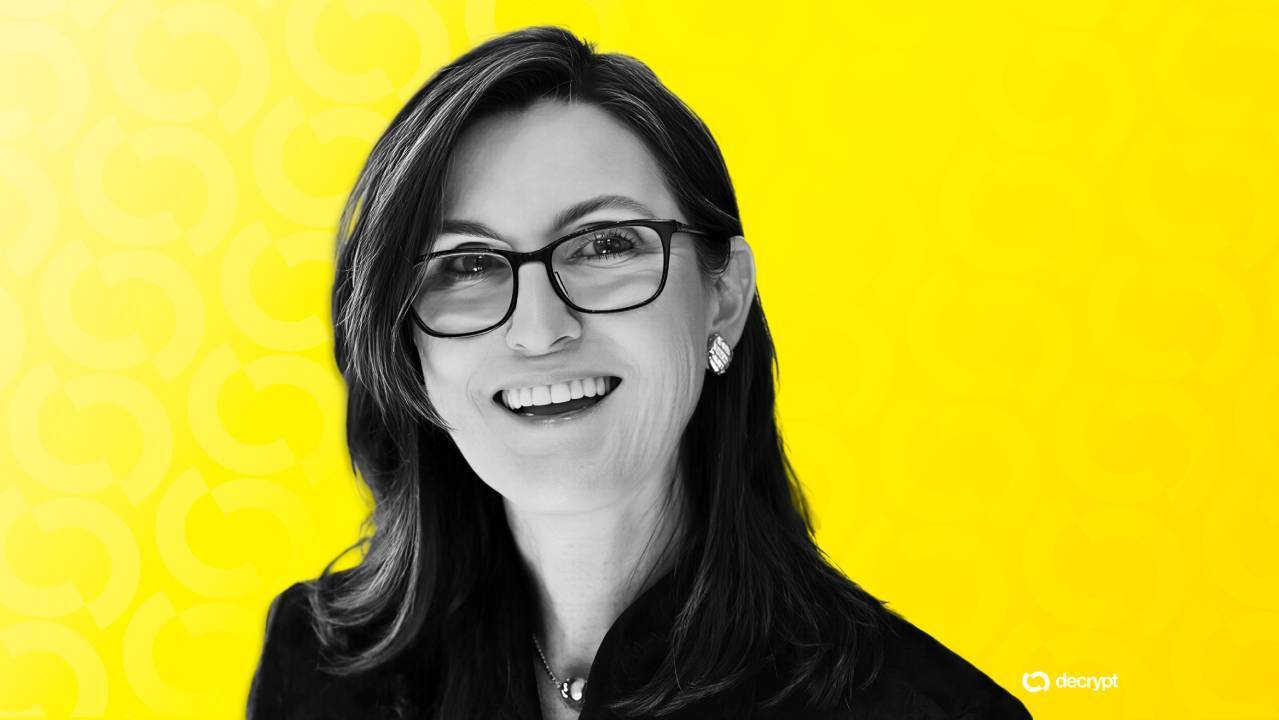 Cathie Wood 依然看好加密货币和人工智能，Ark 增持谷歌和 Coinbase 股份