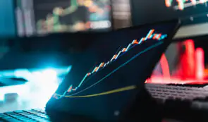 美国证券交易委员会支持稳定币融资的股票销售，代币化发行正式上线。