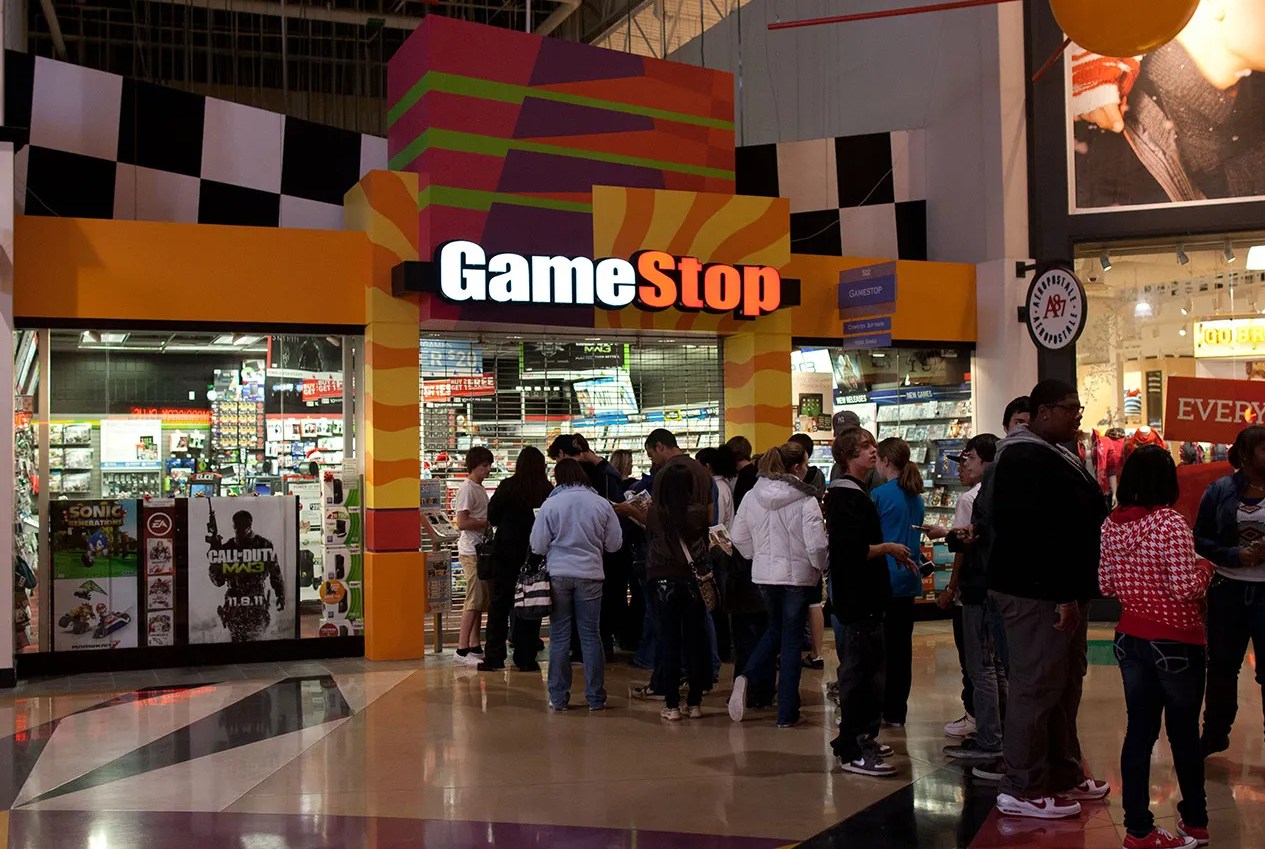 GameStop (GME) 仍受比特币损失影响，年初至今已下跌 27%。
