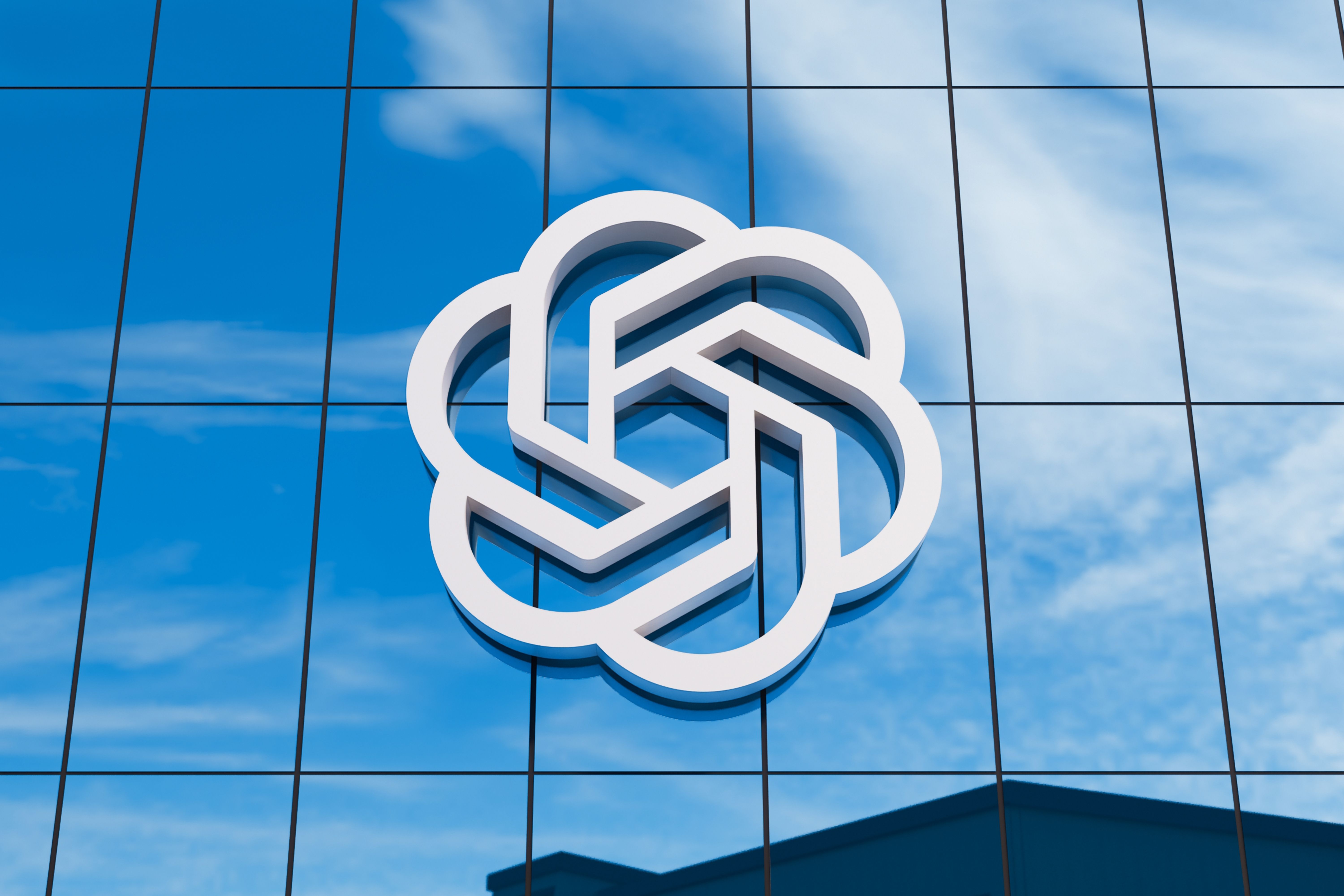 OpenAI 计划融资 1000 亿美元，估值逼近 8300 亿美元