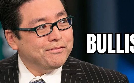 对外狂奶ETH、内部看跌TomLee团队还值得信任吗？