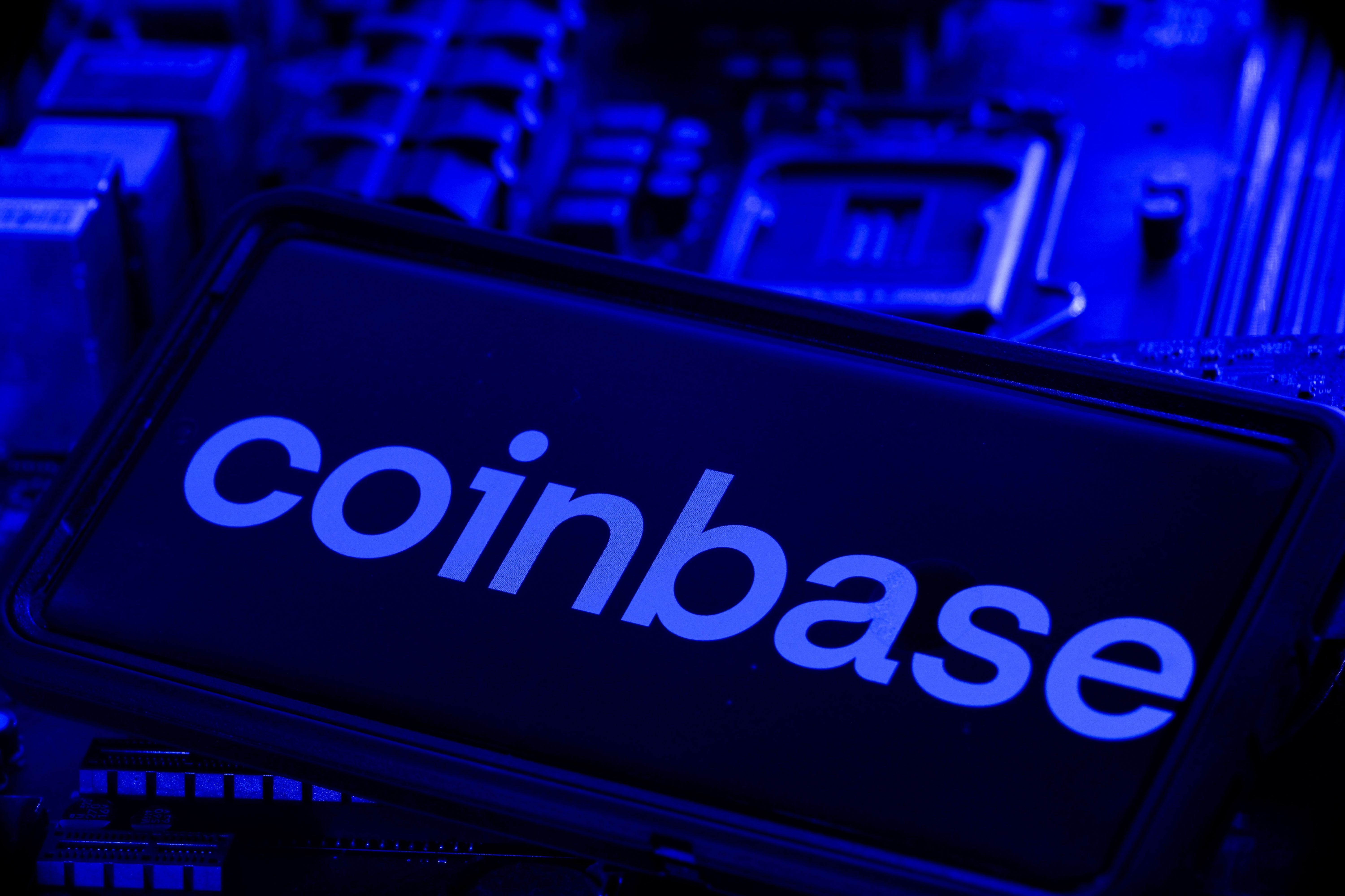 Coinbase首席执行官表示，比特币可能会巩固美元，而不是威胁美元。