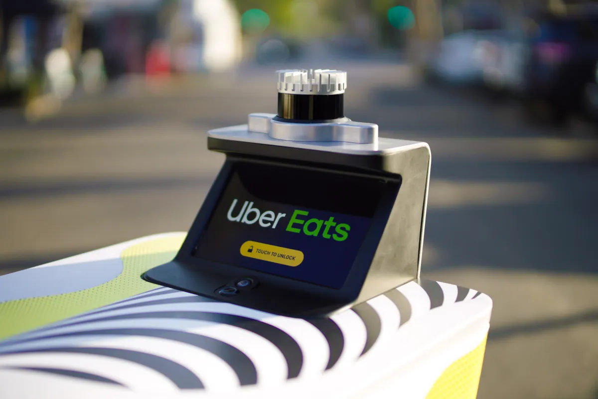 Uber清仓Serve Robotics持股